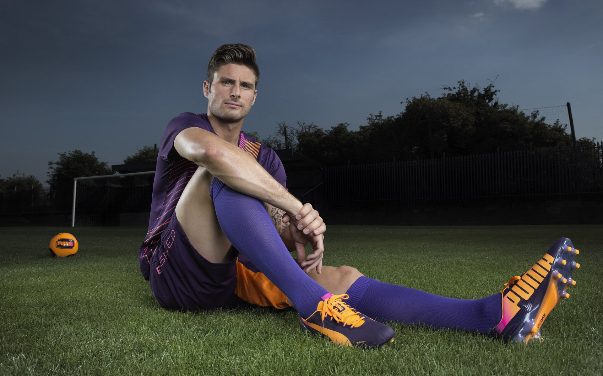 女子足球教练团队优化分工打造专项技能培养小组，足球教练团队介绍